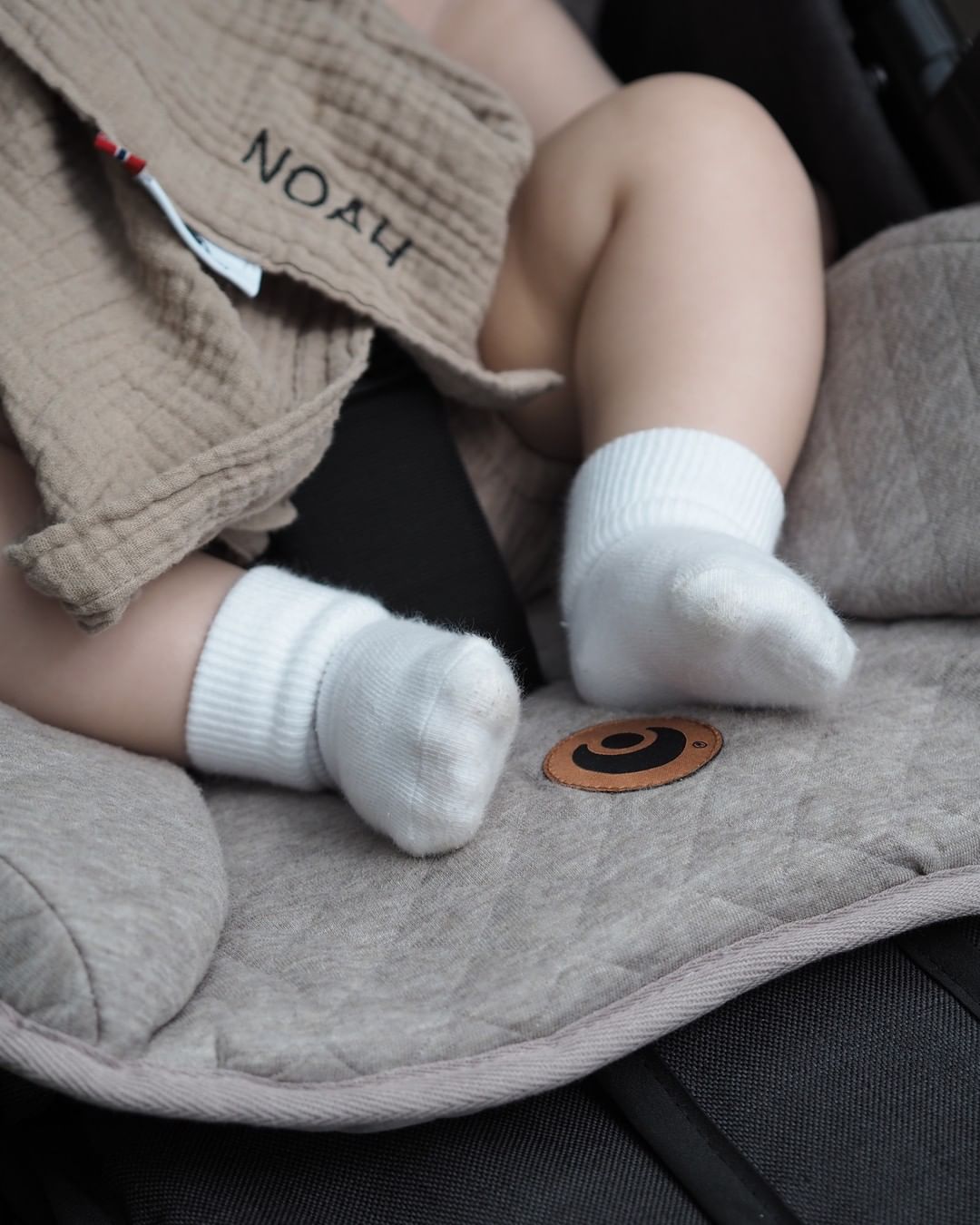 Easygrow Klapvognsformindsker / Minimizer til Klapvogn - Sand - Klapvognsformindsker - MamaMilla