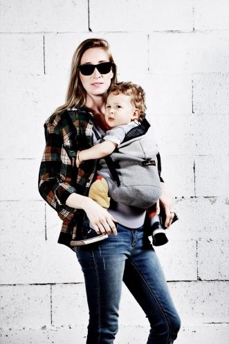 Love radius bæresele - Hoodie carrier - Mørkegrå/Flanel Grey - Bæresele - MamaMilla