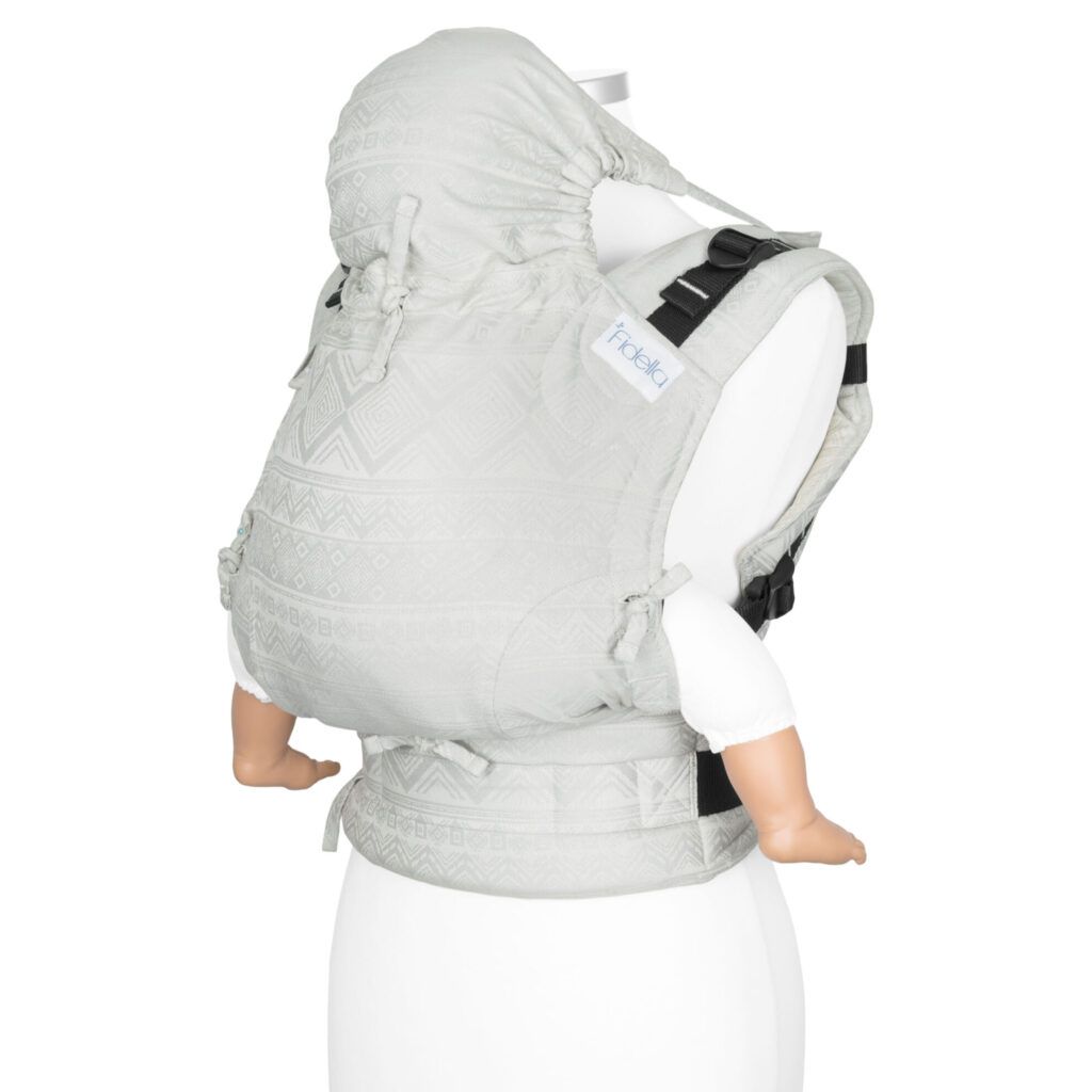 Fidella Fusion – Fullbuckle Babytrage – Kubische Linien/Hellgrau – Baby – – MamaMilla