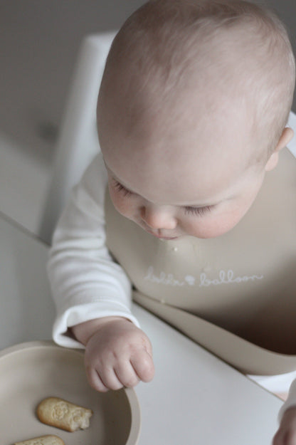 Bobbi Balloon Silikone hagesmæk - Merlot Red - Silikone hagesmæk - MamaMilla