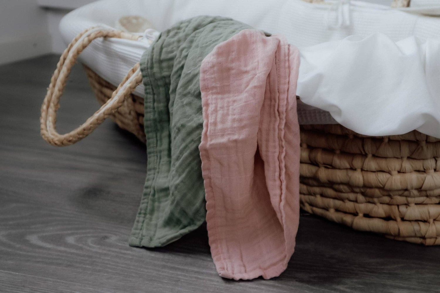 Natruba Stofbleer i Økologisk Muslin - 2 styk - Powder - Stofbleer - MamaMilla