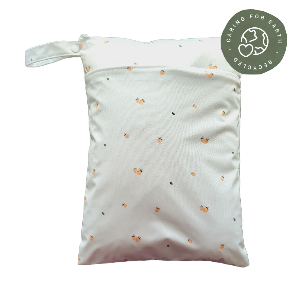 Der schwedische Wald | Wetbag mittel: Dala-Blumen - - MamaMilla