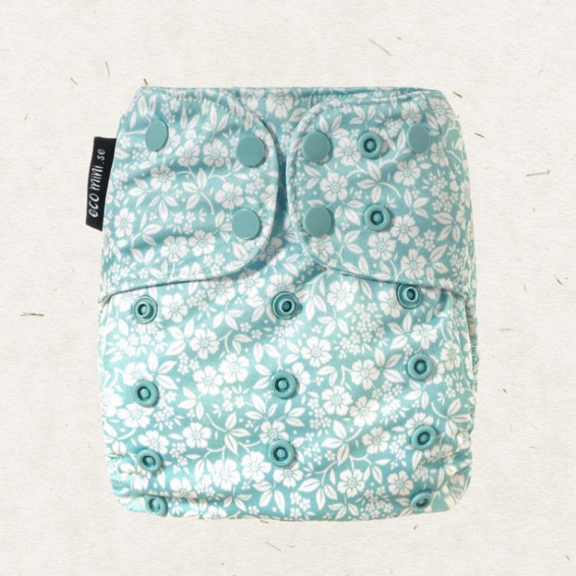 One Size Coolmax Pocket Diaper. Cecilia - - MamaMilla