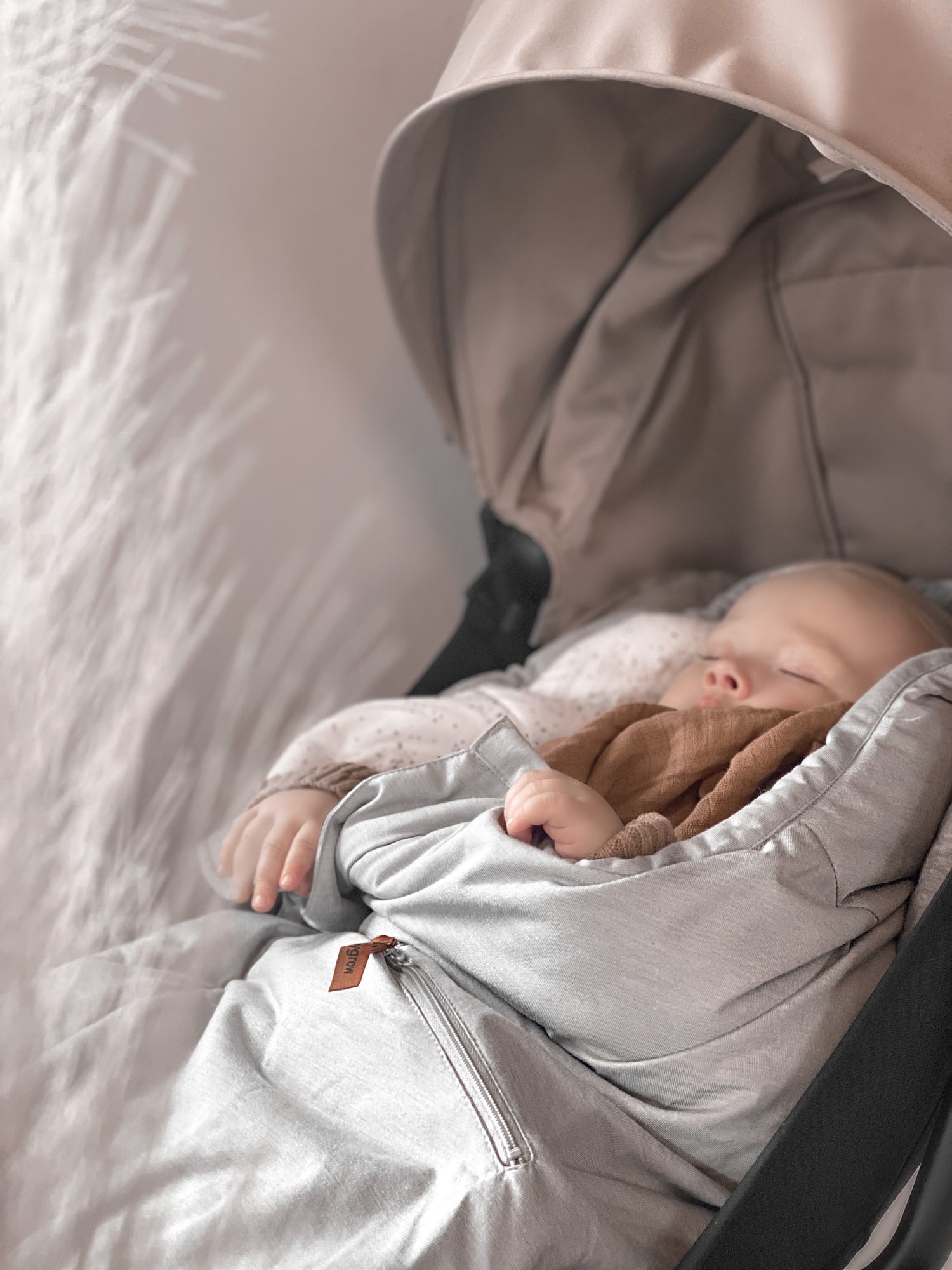 Easygrow LYNG kørepose - Grey - Kørepose - MamaMilla