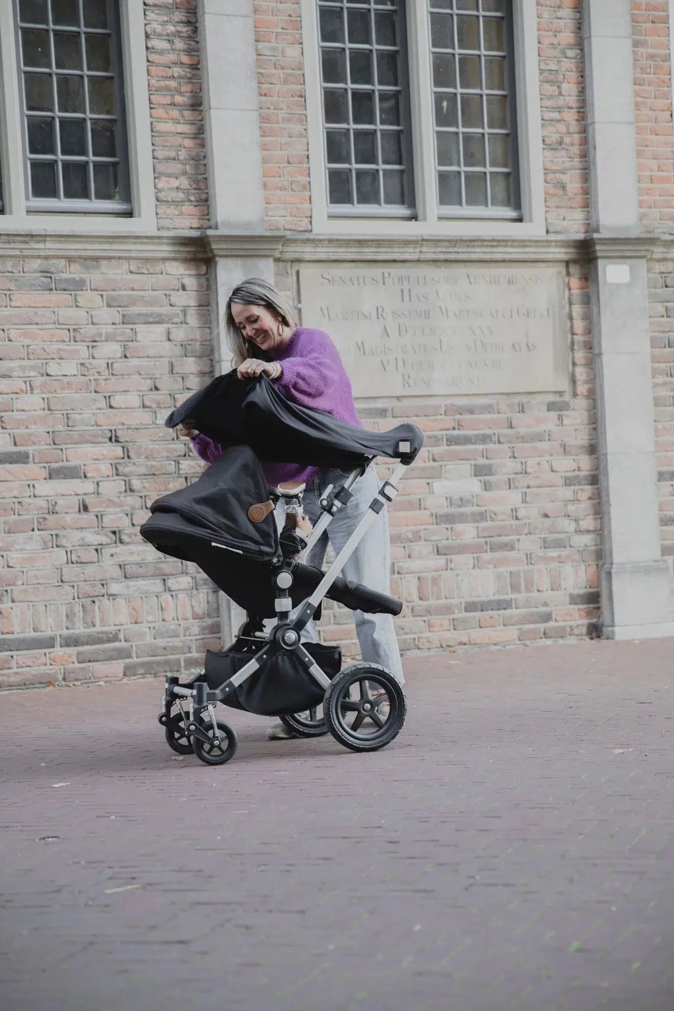 Cloby UV-tæppe med UPF 50+ - Black - UV-tæppe - MamaMilla