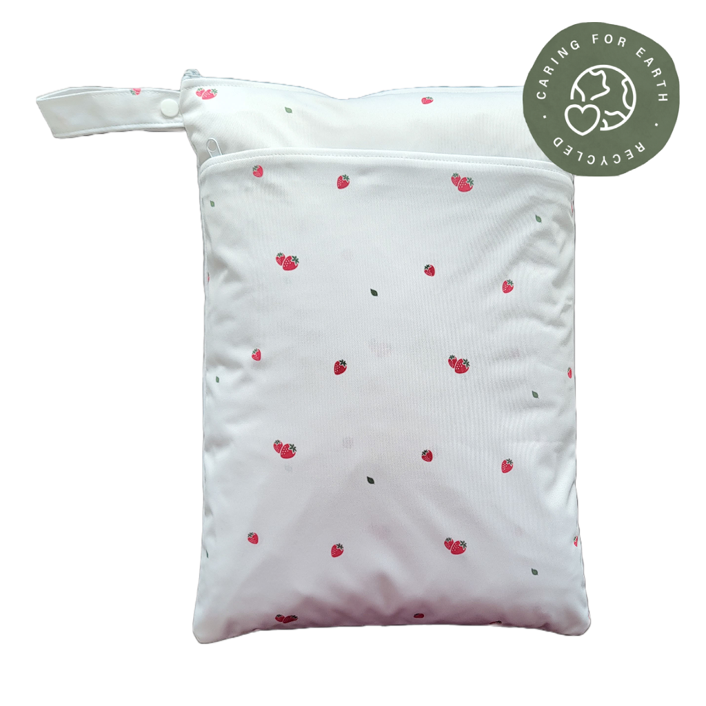 Der schwedische Wald | Wetbag mittel: Dala-Blumen - - MamaMilla