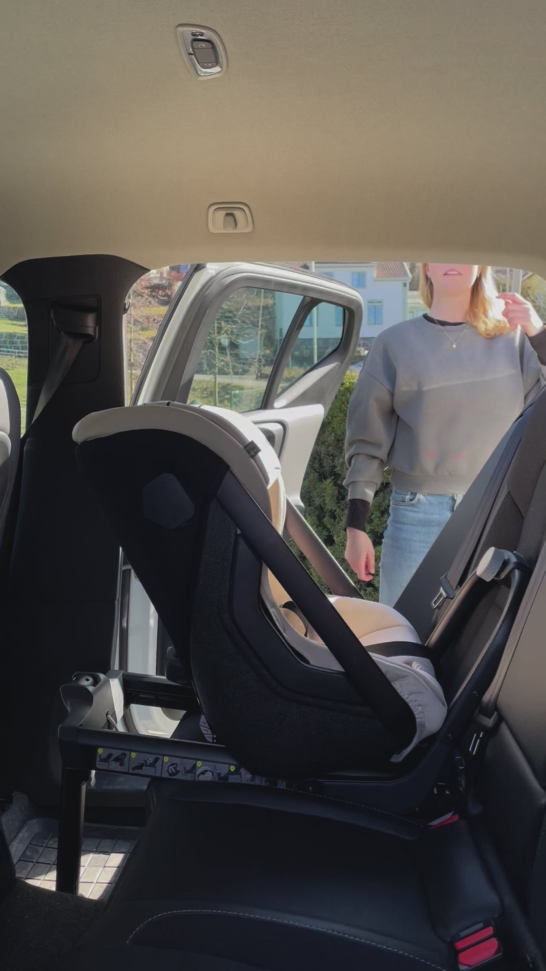 Axkid ONE 2 – Granite Melange – iSize 61–125 cm