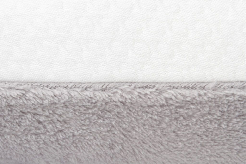 Snoozzz Graviditets- &amp; ammepude - Teddy White - Ammepude - MamaMilla