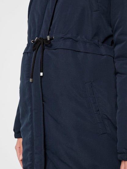 Mamalicious vente-parkajakke - Jessa - Navy blazer - Graviditetsjakke - MamaMilla