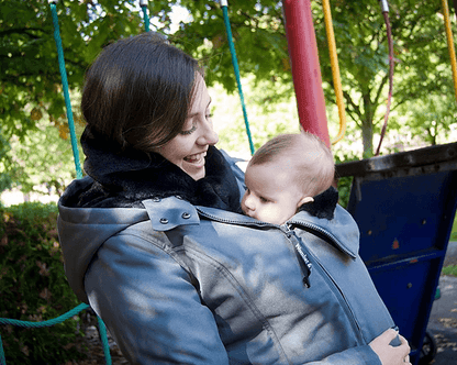 Wombat &amp; Co. WALLABY 4-i-1 vinterjakke til gravide/bærejakke - Grå - Bærejakke - MamaMilla