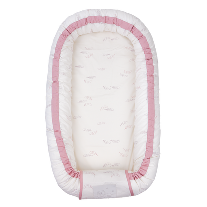 MamaMilla Babynest mit Fossflakes-Füllung – Rosenfedern – Babynest – MamaMilla