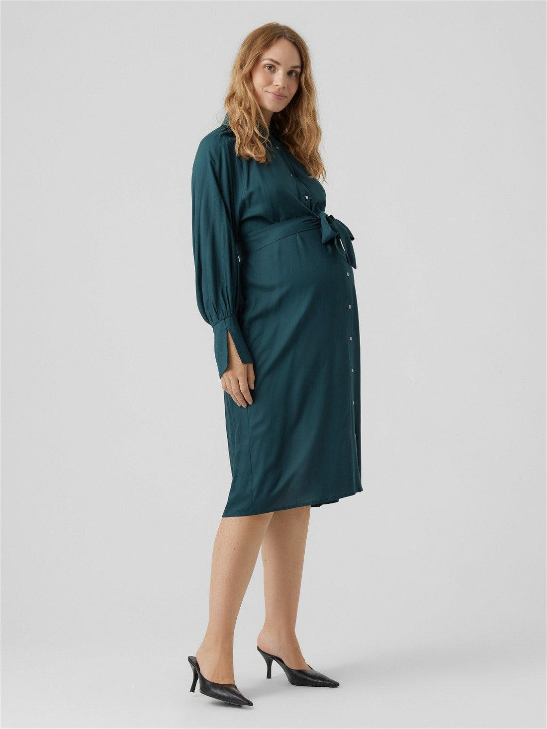 Mamalicious 2in1 Midi-Hemdkleid aus Viskose – Umstandsmode – MamaMilla